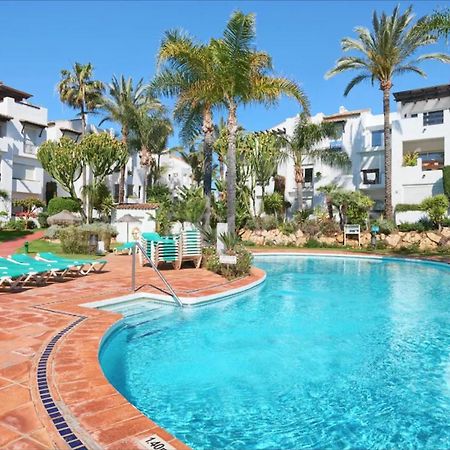 Exceptional Beachfront Complex With Pool In Costalita, เอสเตโปนา ภายนอก รูปภาพ