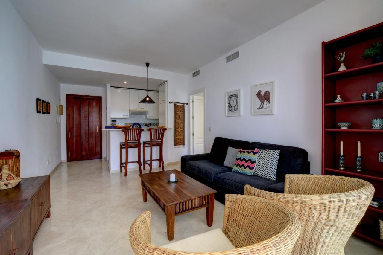 Exceptional Beachfront Complex With Pool In Costalita, เอสเตโปนา ภายนอก รูปภาพ