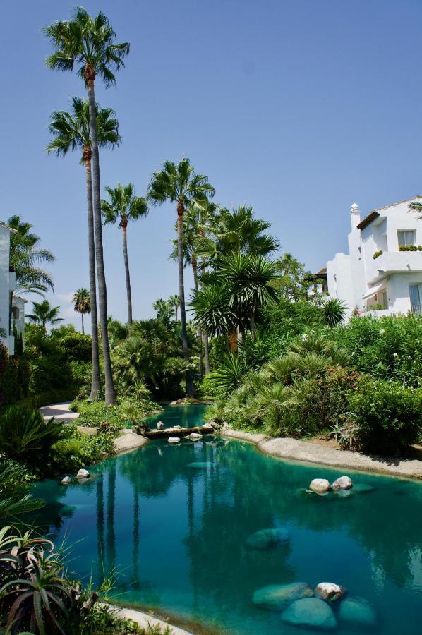 Exceptional Beachfront Complex With Pool In Costalita, เอสเตโปนา ภายนอก รูปภาพ