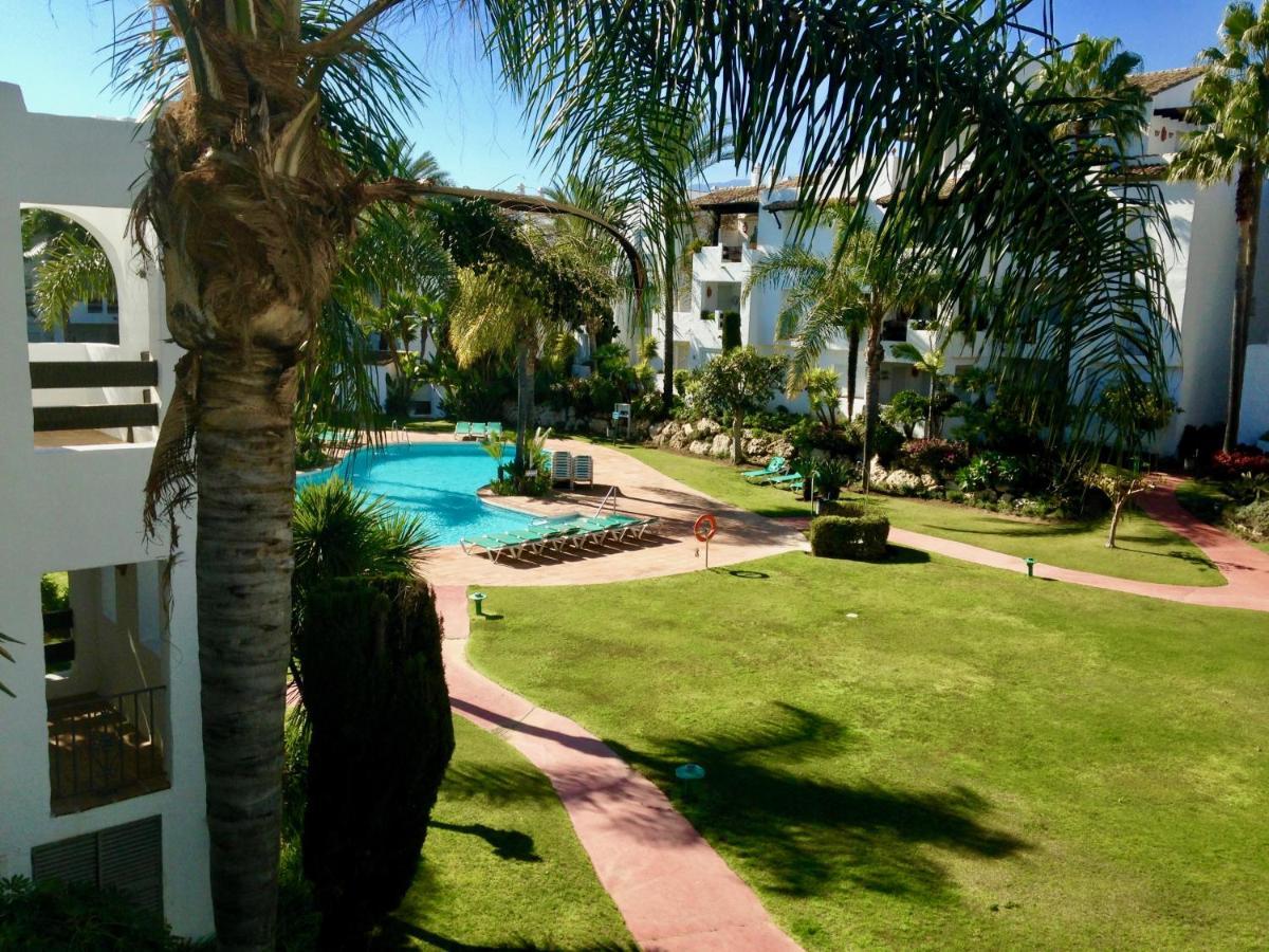 Exceptional Beachfront Complex With Pool In Costalita, เอสเตโปนา ภายนอก รูปภาพ